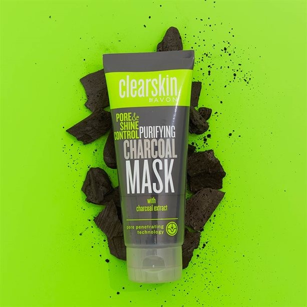Очищающая маска с экстрактом древесного угля