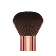 Кисть кабуки для нанесения тональной основы