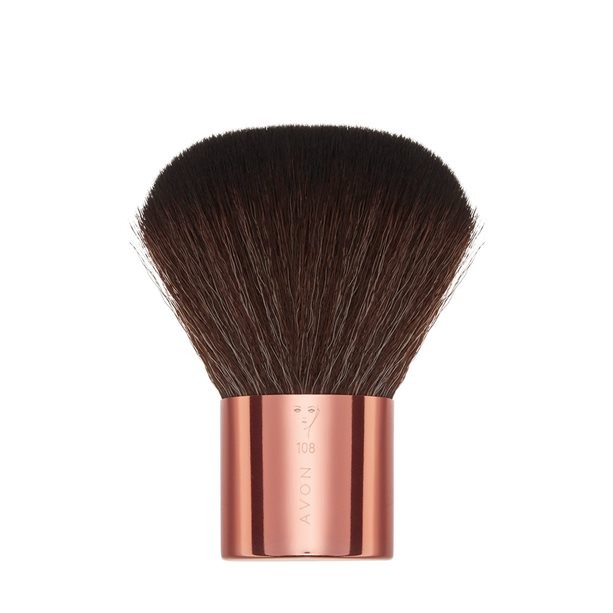 Кисть кабуки для нанесения тональной основы