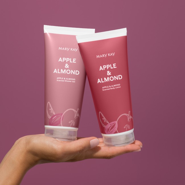 Парфюмированный лосьон для тела Яблоко и Миндаль