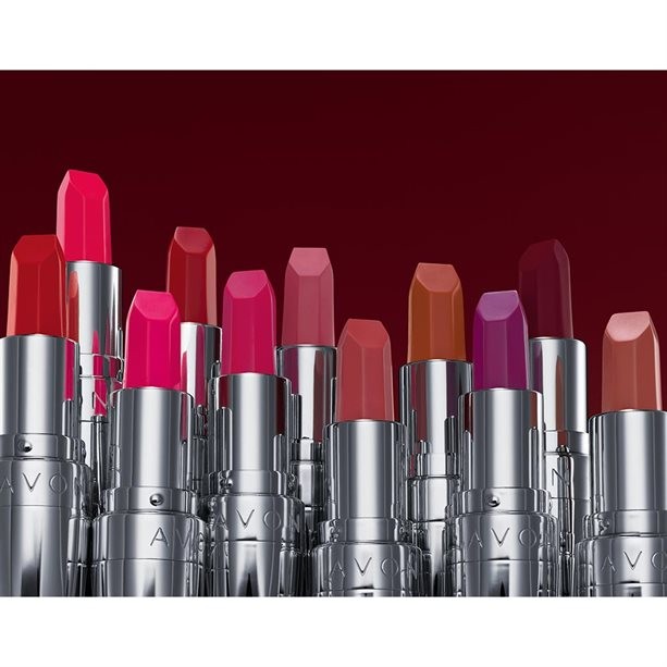 Помада для губ "Матовая легенда"