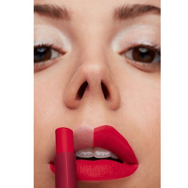 Губная помада "Фаворит"