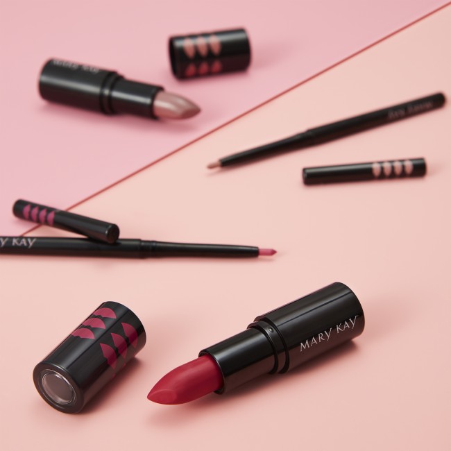 Набор средств для губ