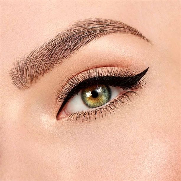 Жидкая подводка для глаз "СуперАкцент" Жидкая подводка для глаз "СуперАкцент"